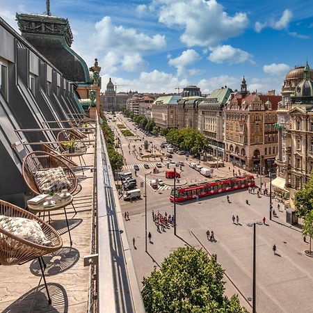 Vn17 Rooftop Suites By Adrez Prague Exterior photo