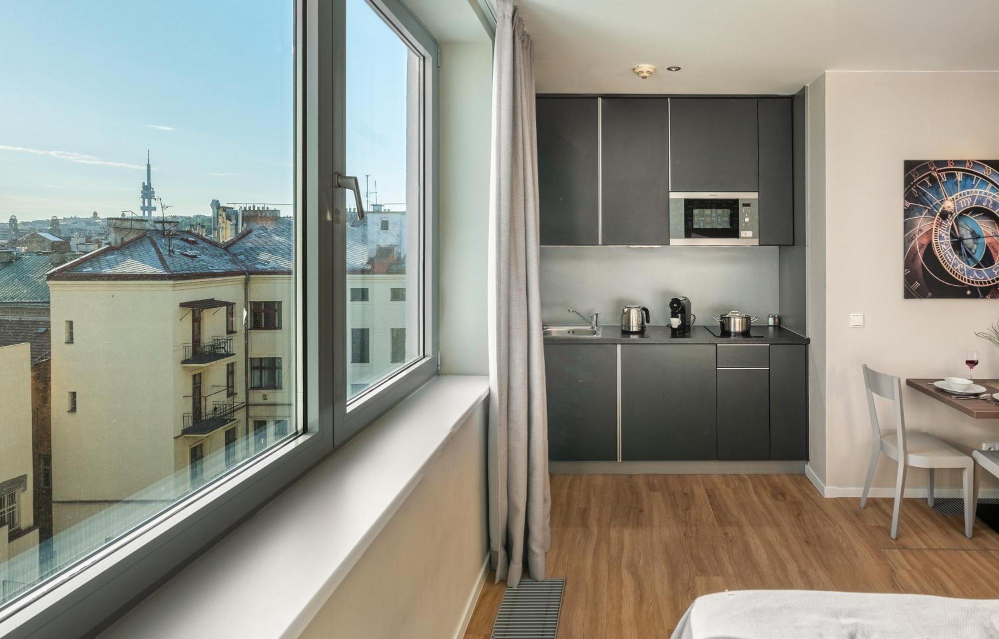 Vn17 Rooftop Suites By Adrez Prague Exterior photo